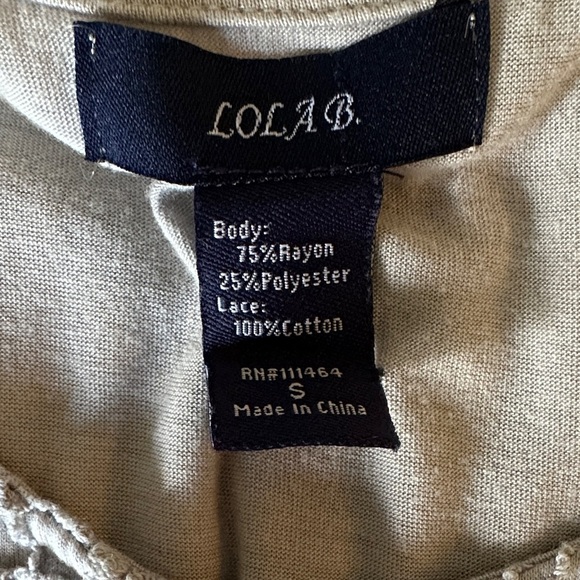 🌸Gray Lace Tank Top - Picture 3 of 6